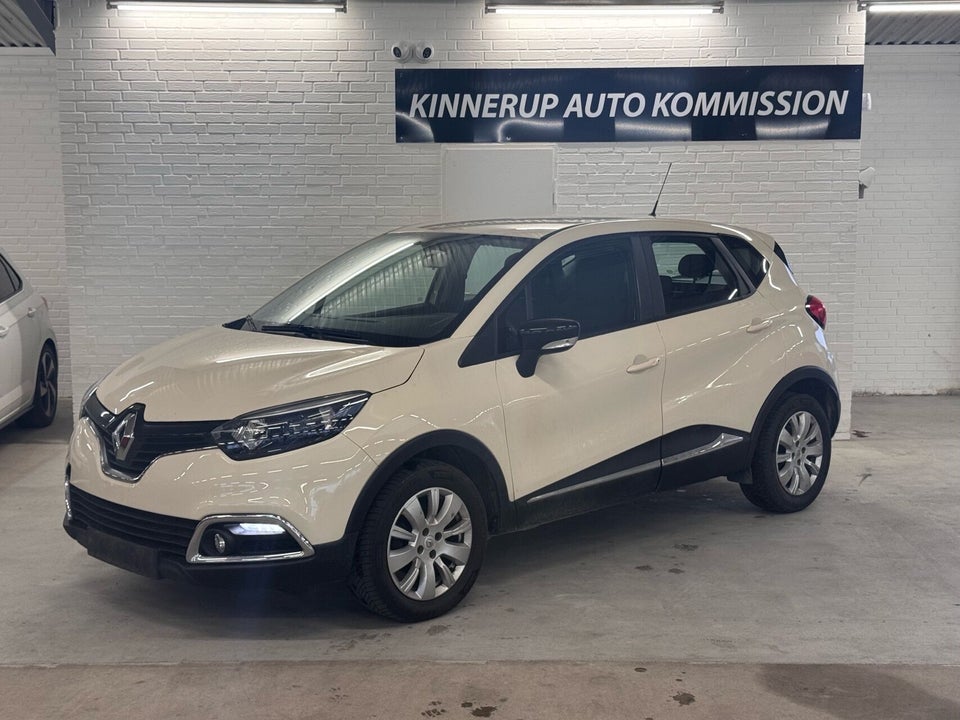 Renault Captur 0,9 TCe 90 Expression 5d