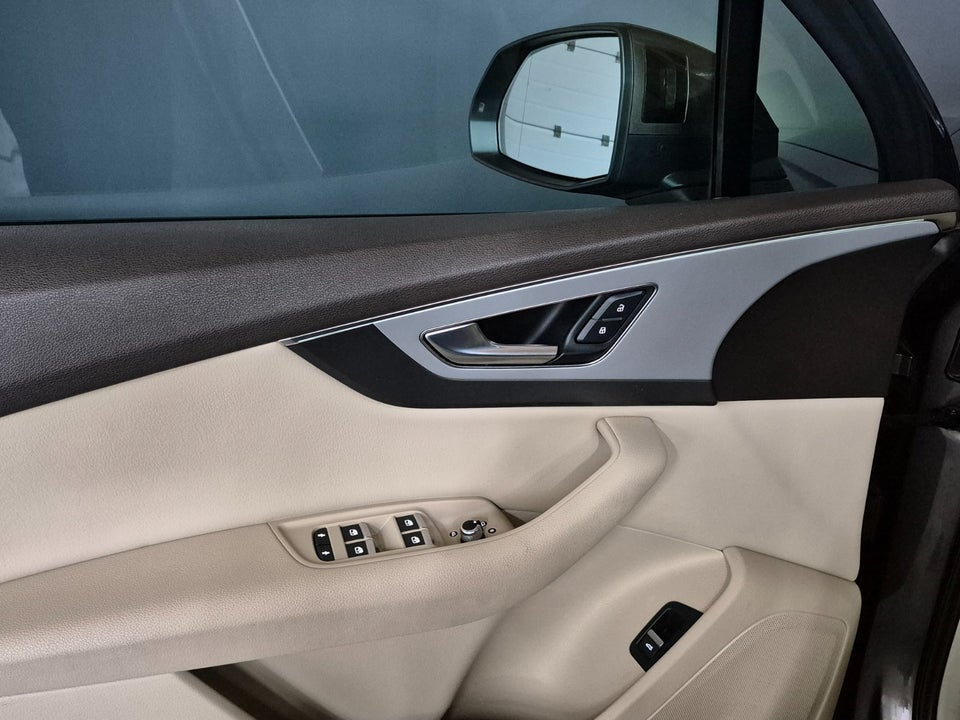 Audi Q7 3,0 TDi 272 quattro Tiptr. 5d