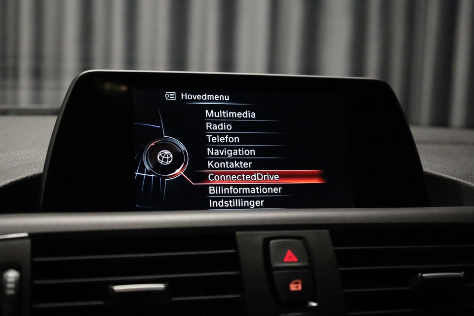 BMW 220i 2,0 Coupé aut. 2d