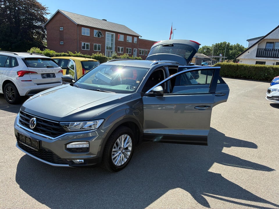 VW T-Roc 1,0 TSi 115 Style 5d