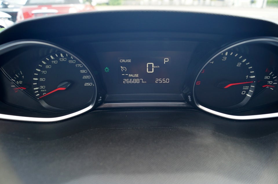 Peugeot 308 1,6 BlueHDi 120 Active SW EAT6 5d