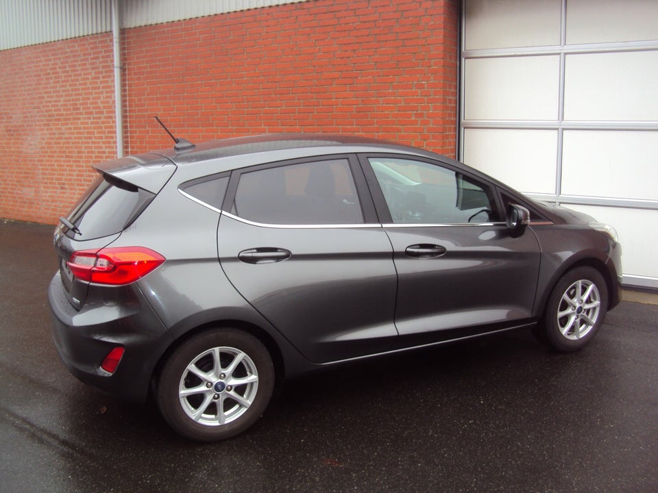 Ford Fiesta 1,0 EcoBoost Titanium 5d