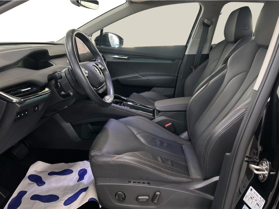 Skoda Enyaq 80 iV Suite 5d