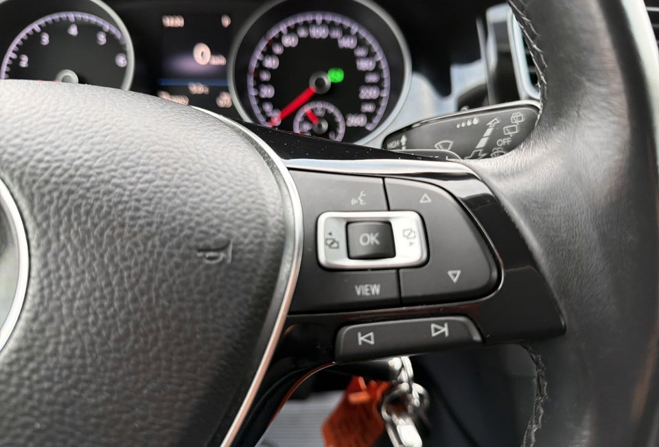 VW Golf VII 1,5 TSi 150 Highline DSG 5d