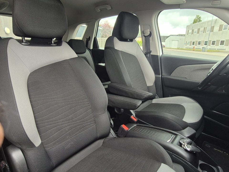 Citroën C4 Picasso 1,6 e-HDi 115 Intensive ETG6 5d