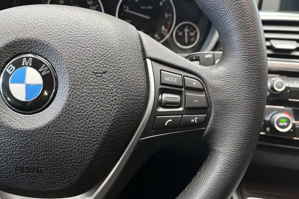BMW 320d 2,0 Touring Advantage aut. 5d