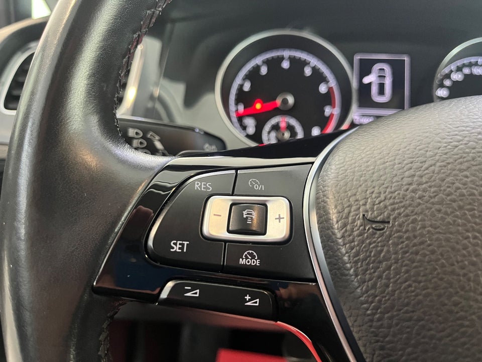 VW Golf VII 1,4 TSi 125 Comfortline DSG 5d