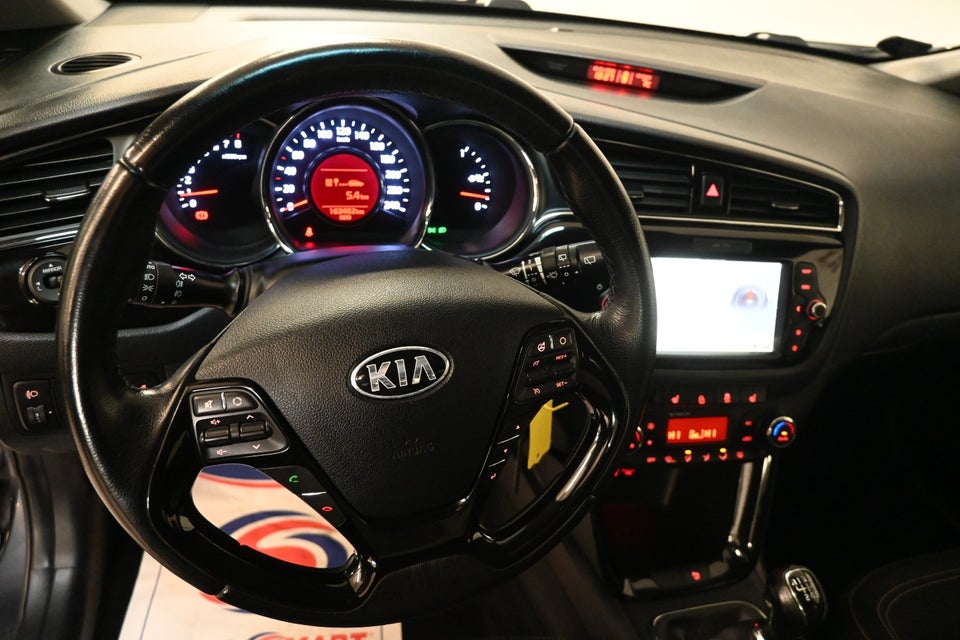 Kia Ceed 1,4 CVVT Attraction SW 5d