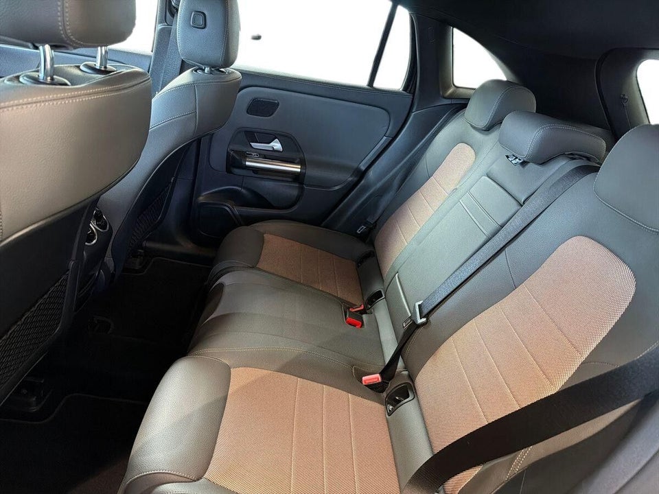 Mercedes EQA250 Progressive 5d