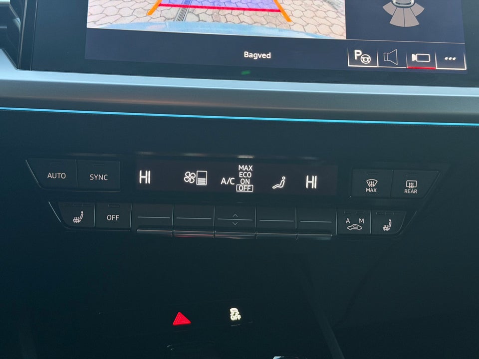 Audi Q4 e-tron 40 Advanced 5d