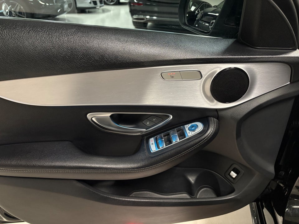 Mercedes C220 d 2,2 AMG Line stc. aut. 5d