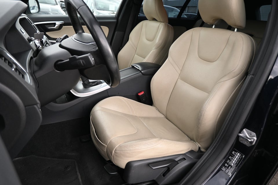 Volvo V60 2,0 D4 190 Momentum aut. 5d
