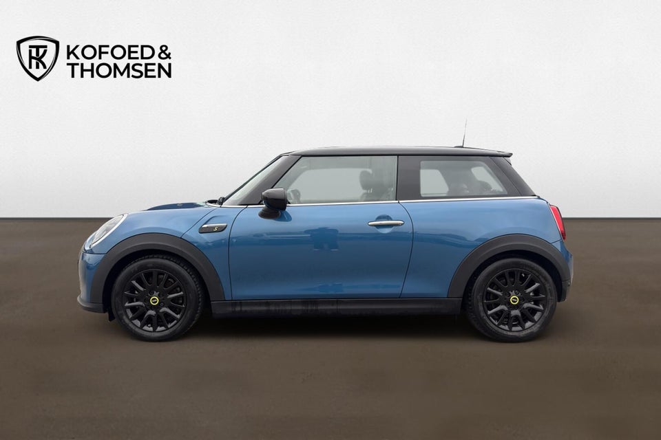 MINI Cooper SE Essential 3d