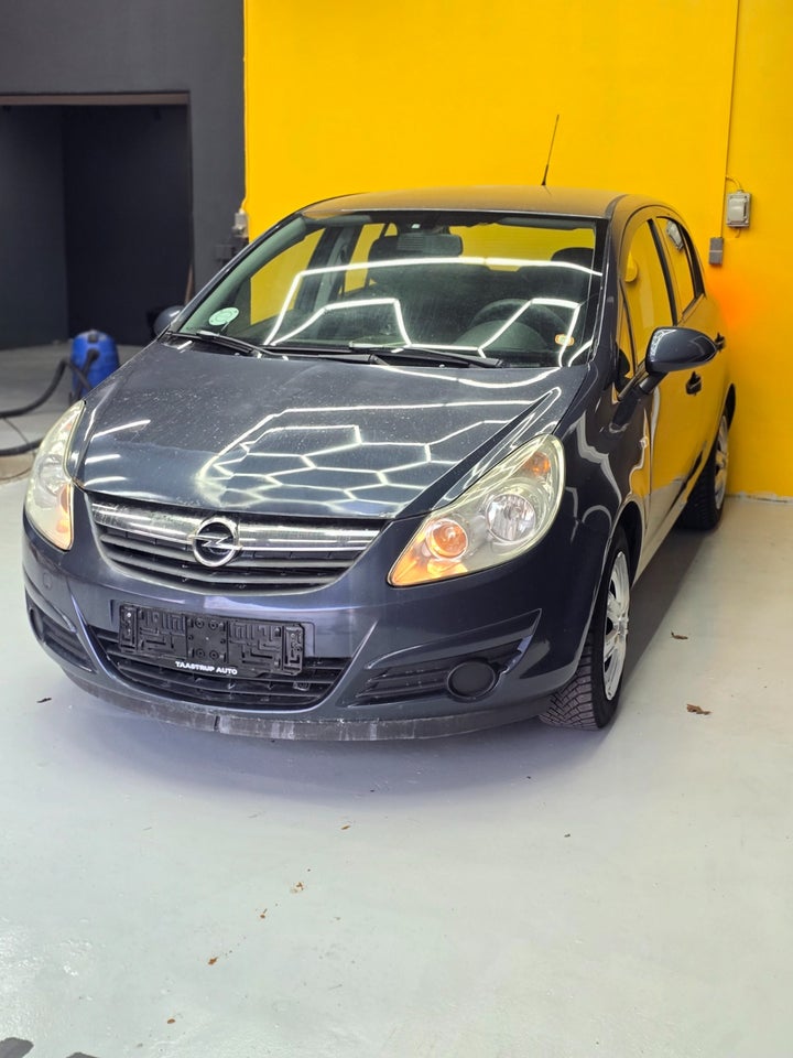 Opel Corsa 1,0 12V Enjoy 5d