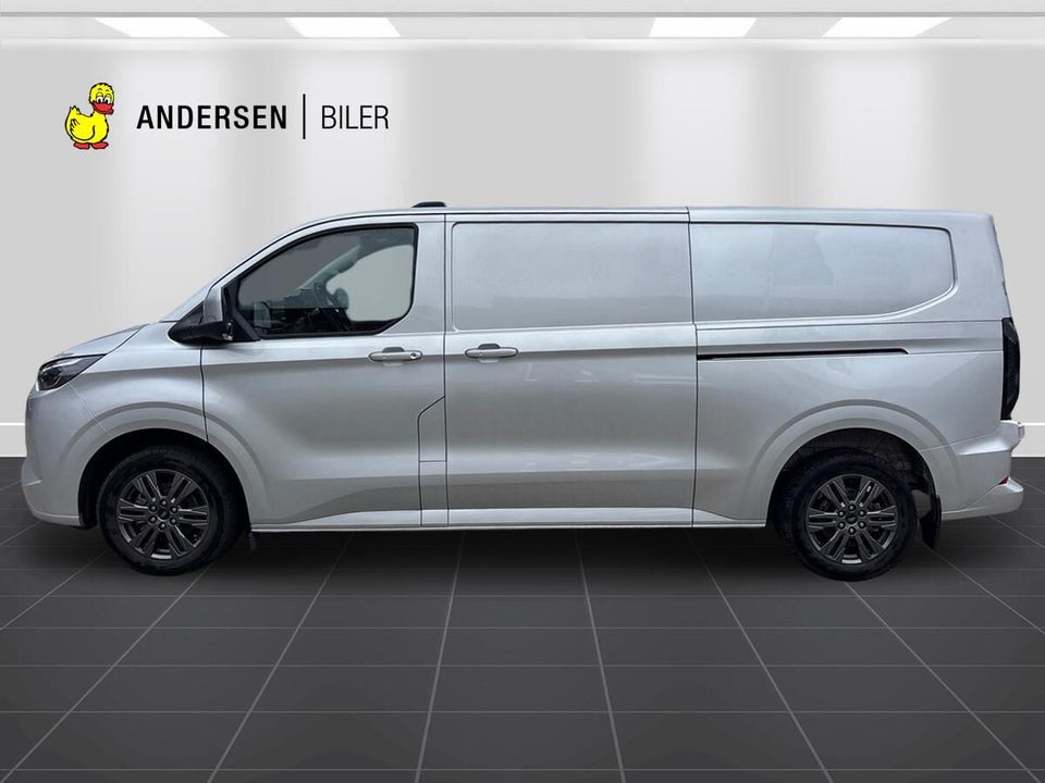Ford Transit Custom 320 L2 2,5 PHEV Limited CVT