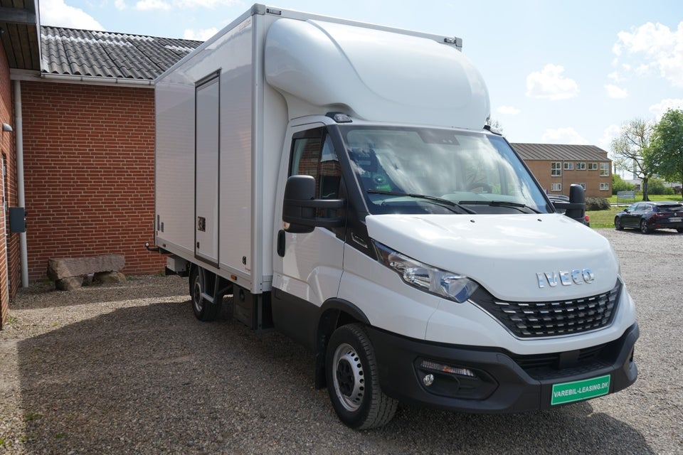Iveco Daily 2,3 35S14 Alukasse m/lift AG8 2d