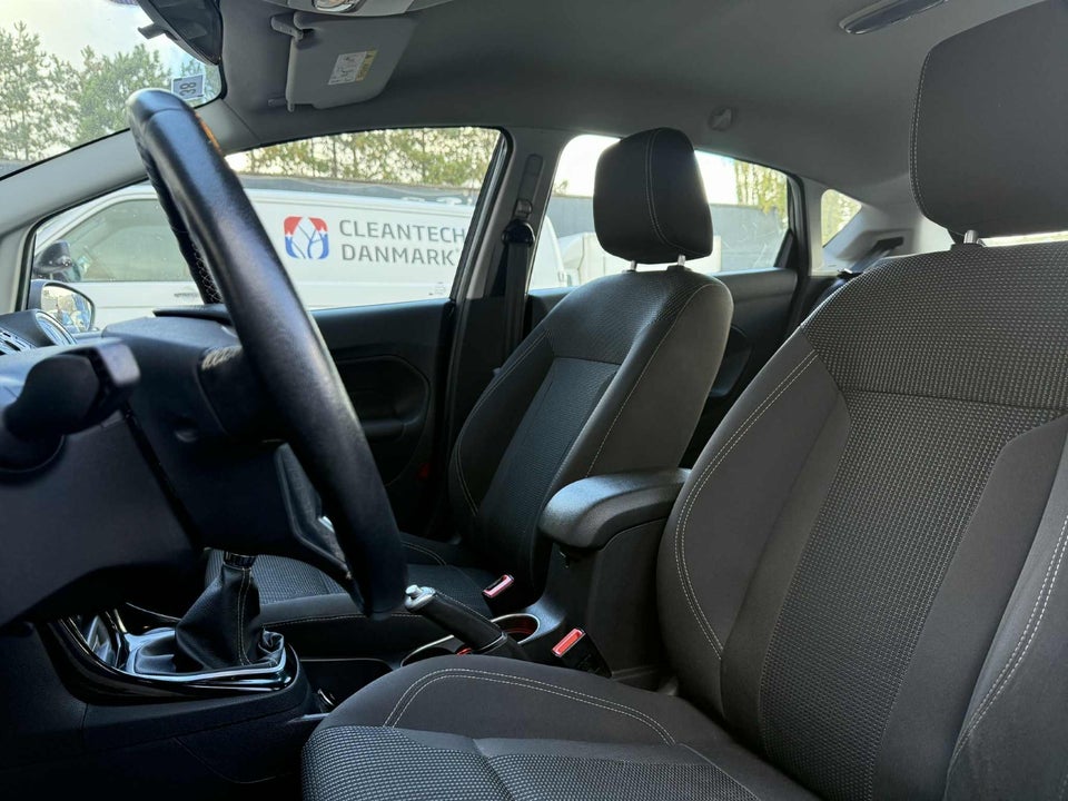 Ford Fiesta 1,0 SCTi 100 Titanium 5d