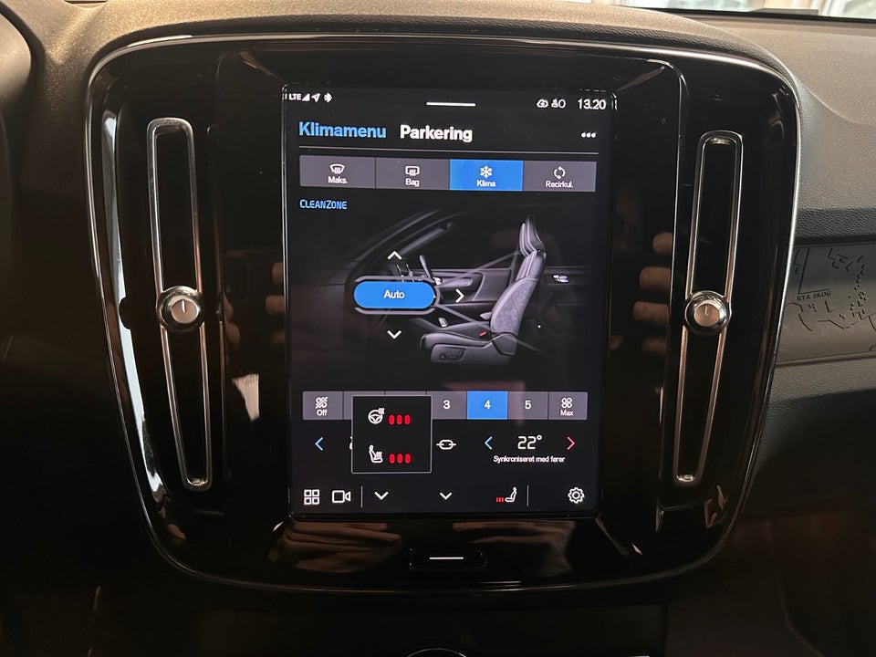 Volvo XC40 P6 ReCharge Plus 5d