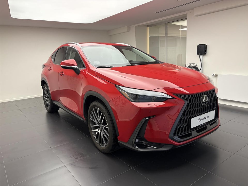 Lexus NX450h+ 2,5 Luxury aut. AWD 5d