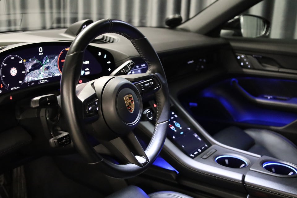 Porsche Taycan 4 Performance+ Cross Turismo 5d