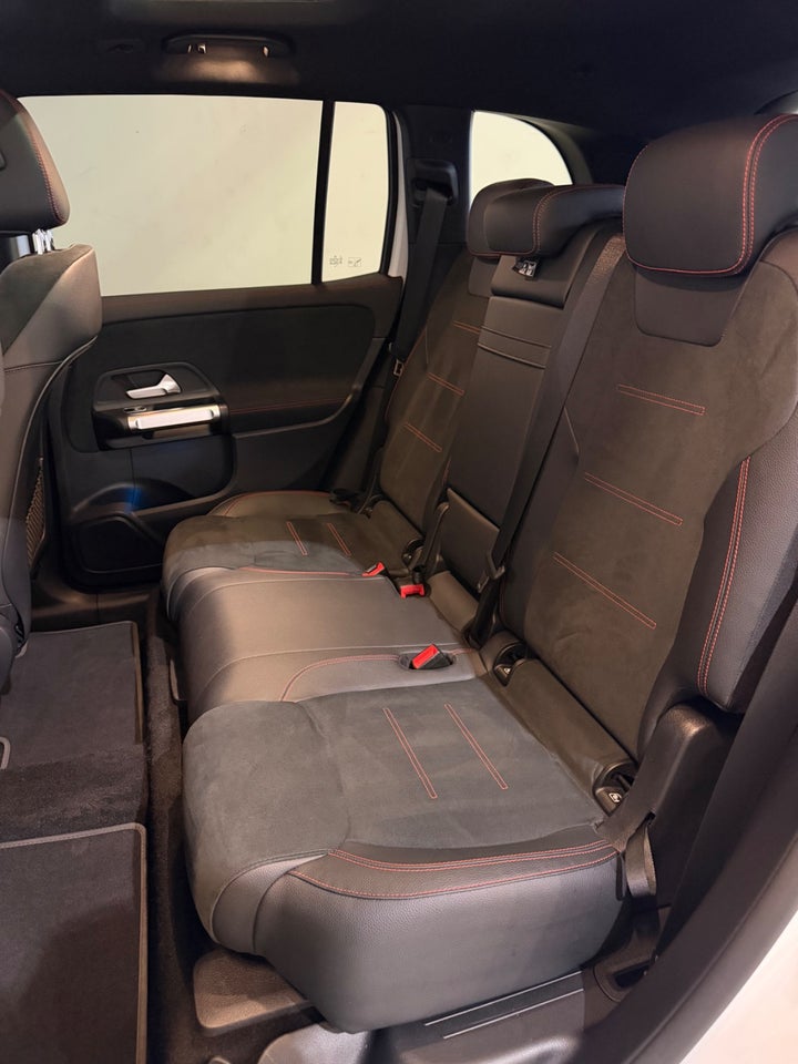 Mercedes EQB300 AMG Line 4Matic 5d