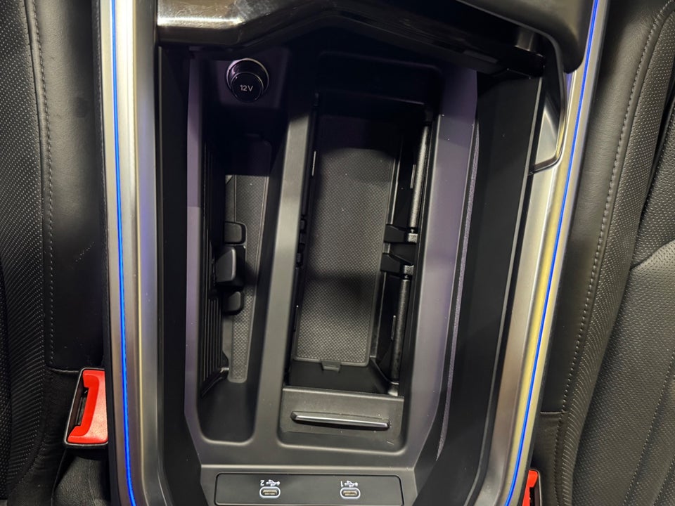 Audi e-tron 55 quattro 5d