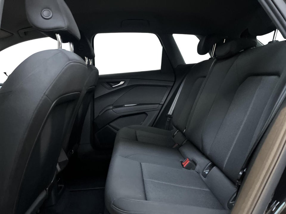 Audi Q4 e-tron 35  5d