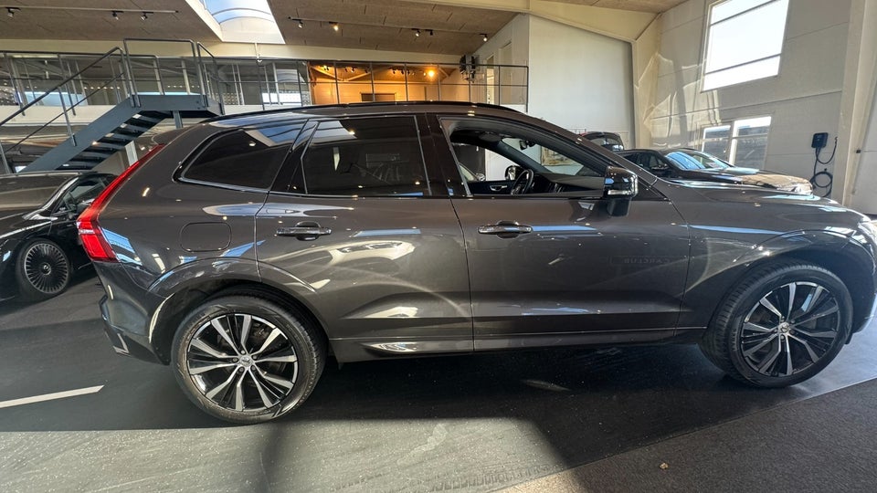 Volvo XC60 2,0 T6 ReCharge Ultimate Dark aut. AWD 5d
