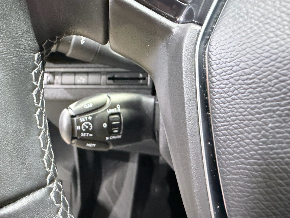 Peugeot 3008 1,5 BlueHDi 130 Allure Limited 5d