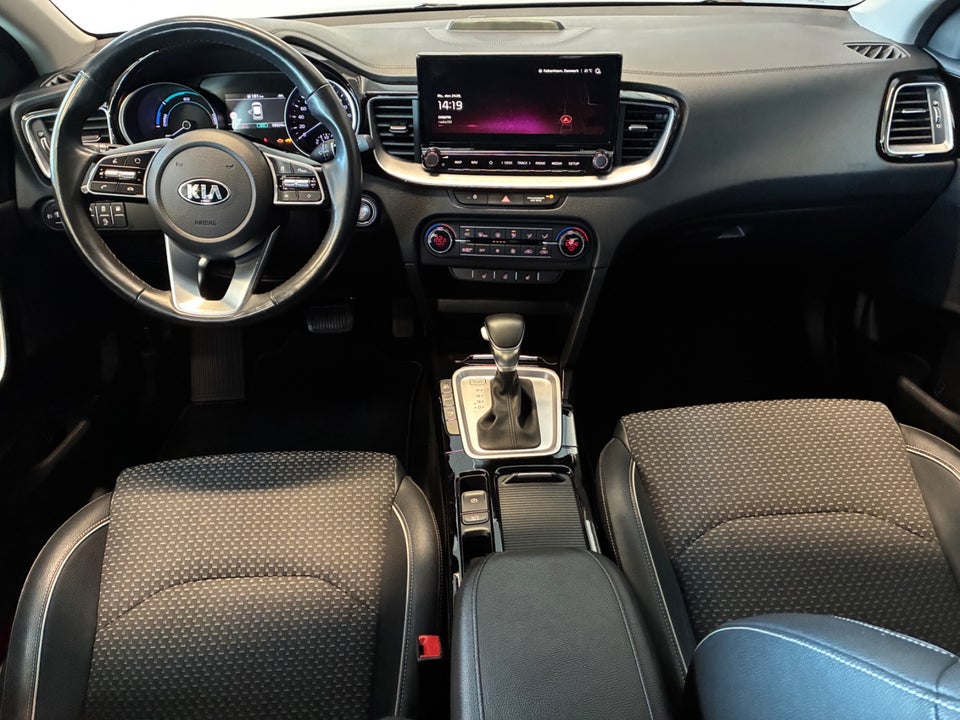 Kia XCeed 1,6 PHEV Prestige DCT 5d