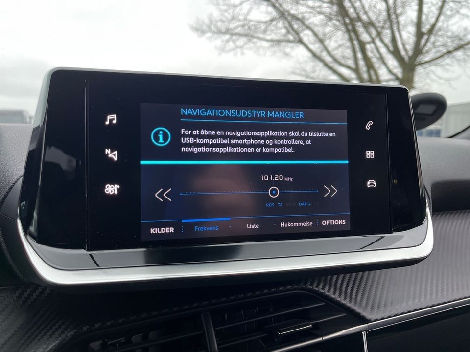 Peugeot 2008 1,2 PureTech 130 Allure Pack 5d