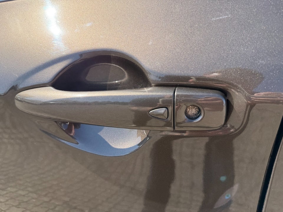 Nissan Qashqai 1,2 Dig-T 115 N-Connecta 5d