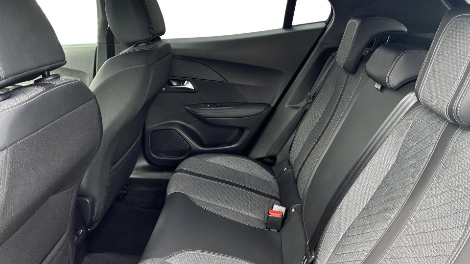 Peugeot e-2008 54 Allure 5d