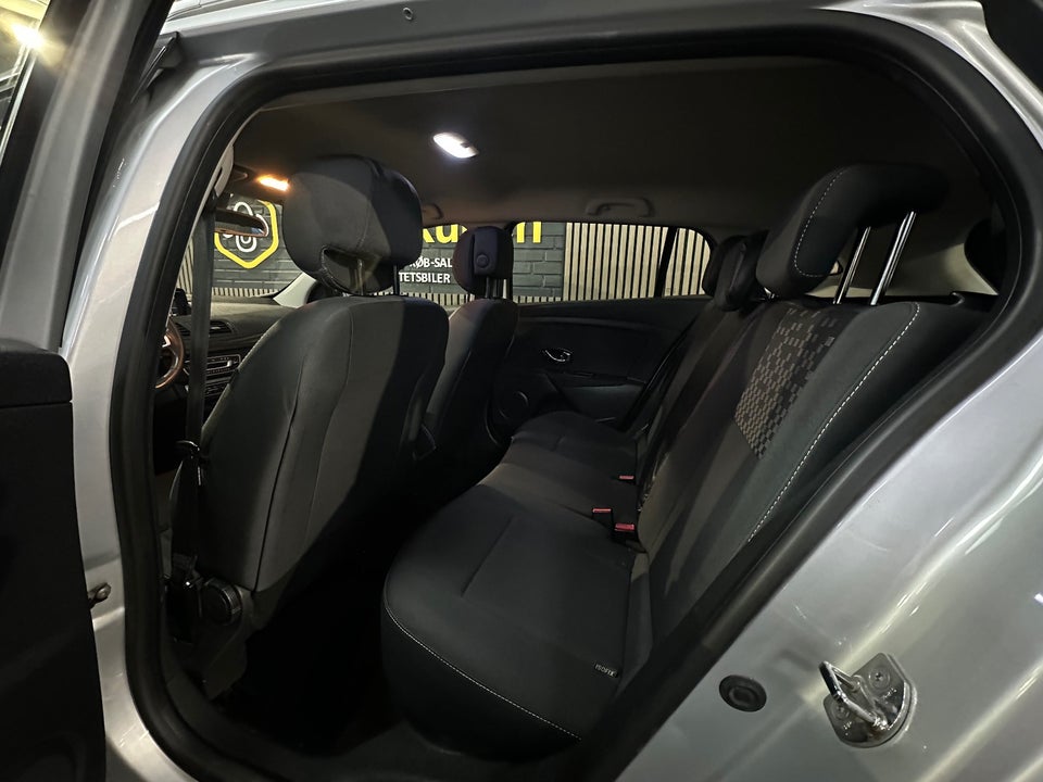 Renault Megane III 1,5 dCi 110 Dynamique 5d