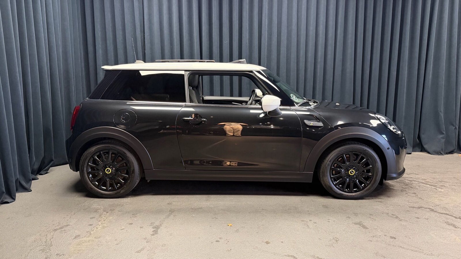 MINI Cooper SE Edition Premium Plus 3d