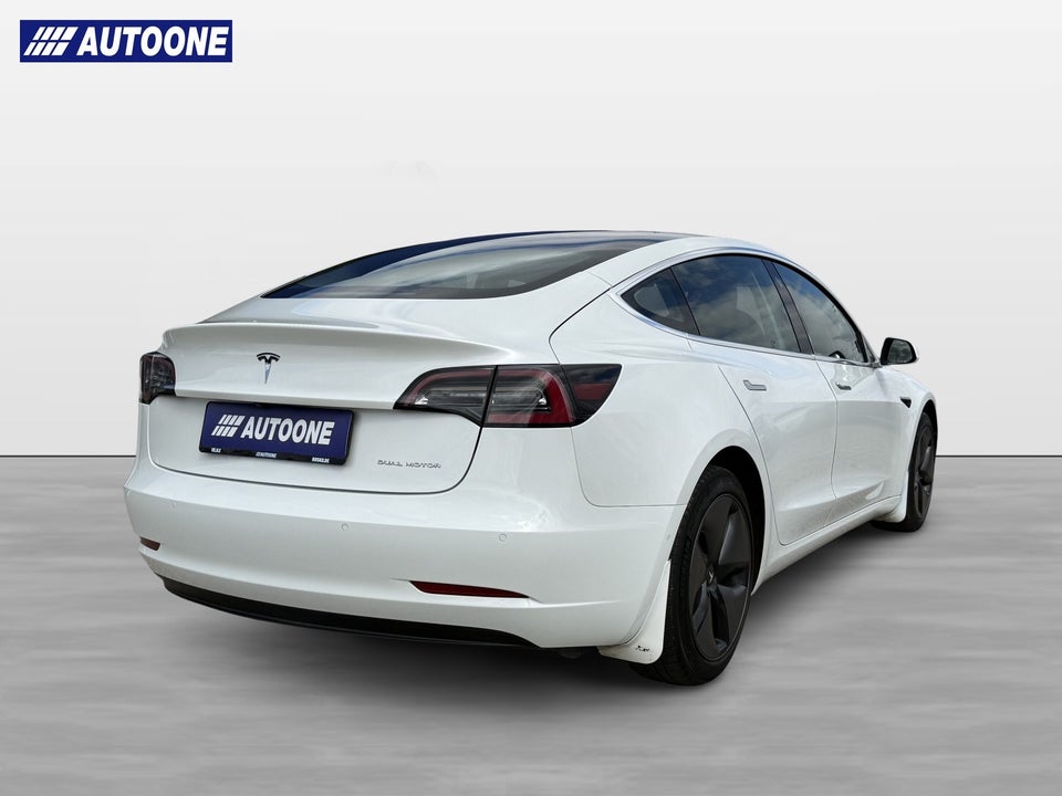 Tesla Model 3 Long Range AWD 4d