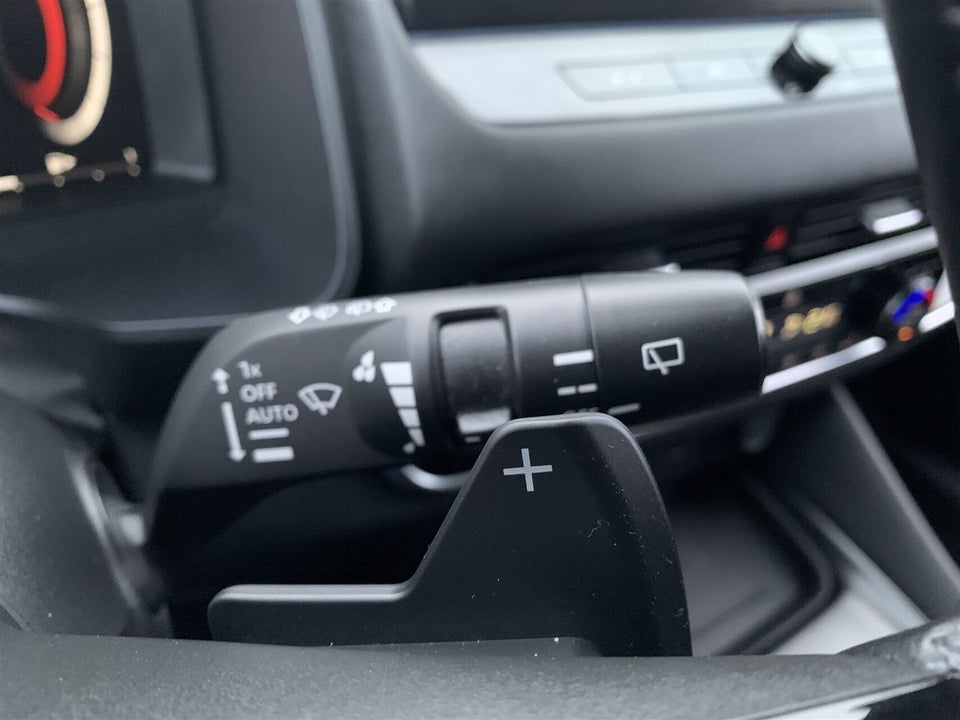 Nissan Qashqai 1,3 mHEV N-Connecta X-tr. 5d