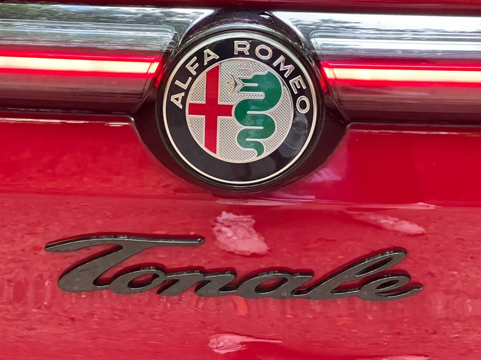 Alfa Romeo Tonale 1,3 PHEV Veloce Speciale aut. Q4 5d