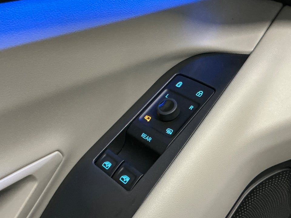 Ford Explorer 77 Premium Extended Range 5d