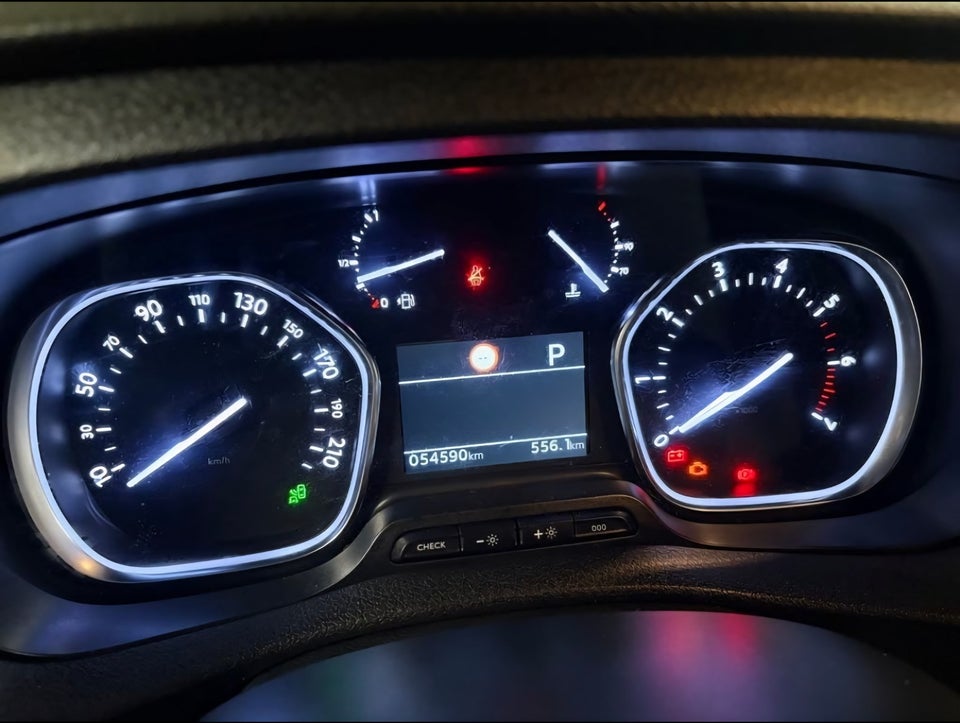 Peugeot Expert 2,0 BlueHDi 177 L2 Ultimate EAT8 Van