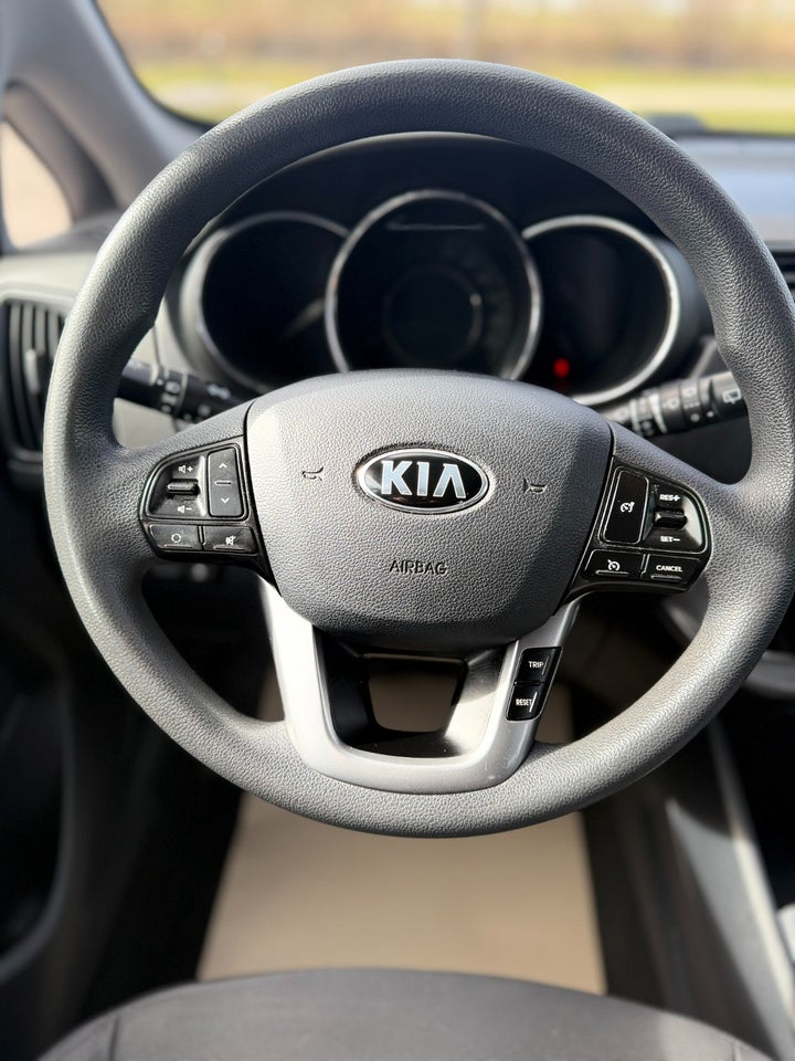 Kia Rio 1,2 CVVT Exclusive 5d