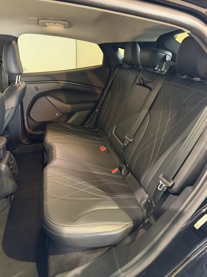 Ford Mustang Mach-E 88 Extended Range 5d