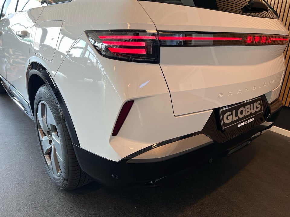 Opel Grandland-e 82 Edition 5d