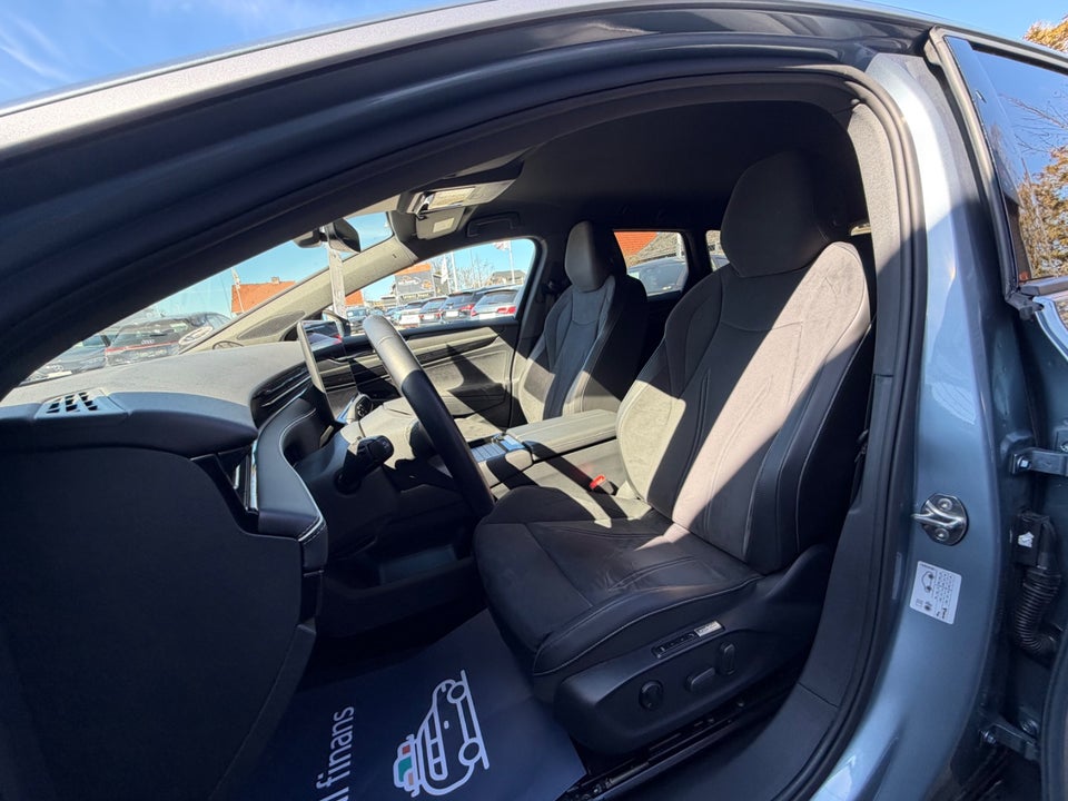 VW ID.7 77 Pro Tourer 5d