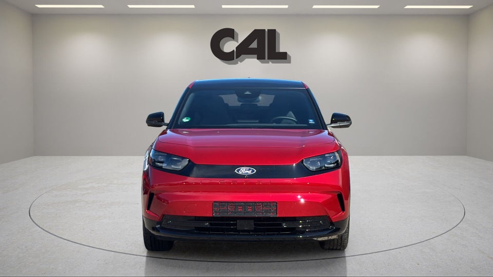 Ford Capri 79 Premium Extended Range AWD 5d