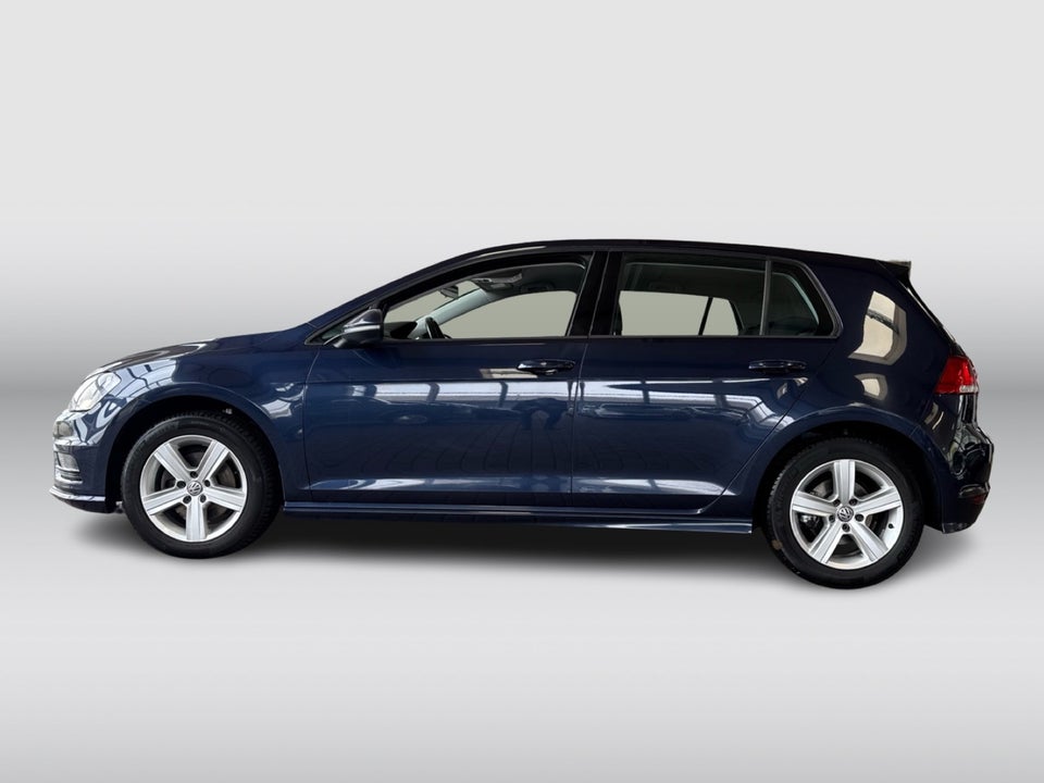 VW Golf VII 2,0 TDi 150 R-line BMT 5d