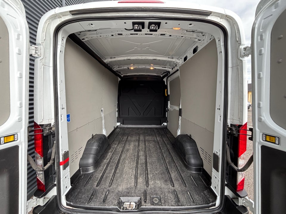 Ford Transit 350 L2 Van 2,0 TDCi 130 Trend H2 FWD