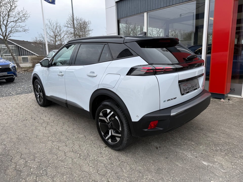 Peugeot e-2008 54 GT 5d