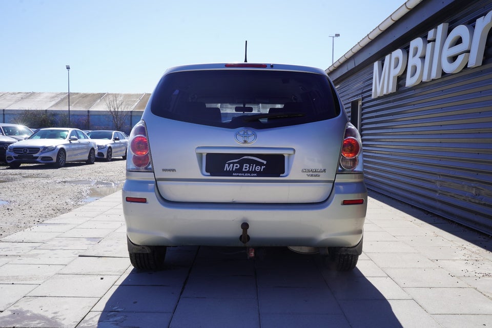 Toyota Corolla Verso 1,8 Terra 7prs 5d