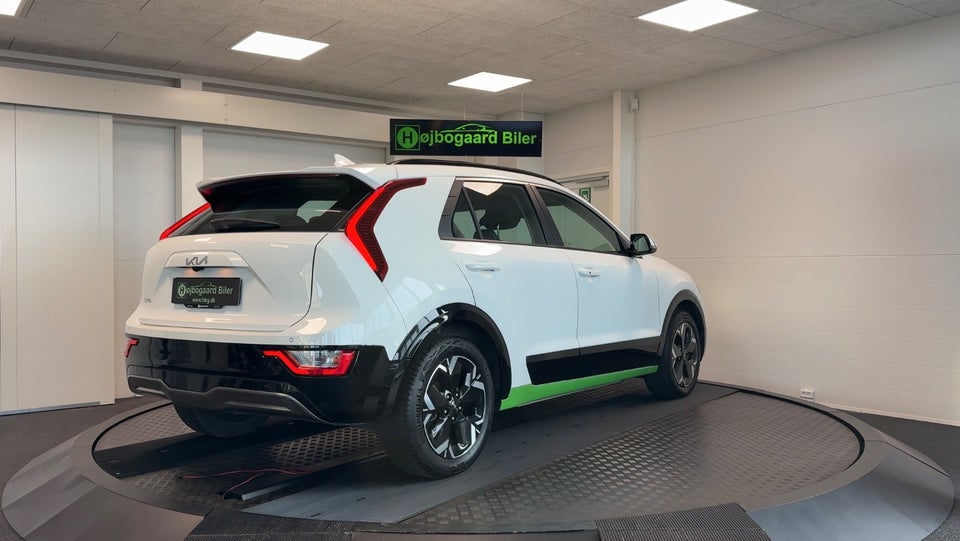 Kia Niro 64 EV Vision 5d